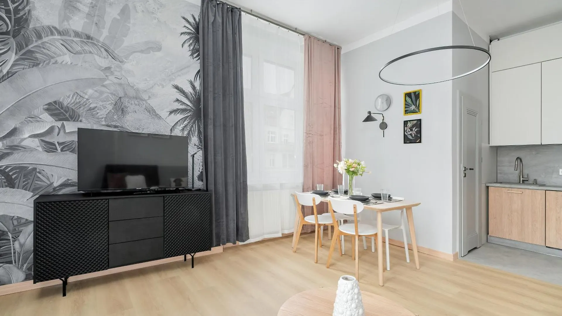 Nowy Apartament Z Widokiem Na Miasto Poznan By Noclegi Renters Apartmán