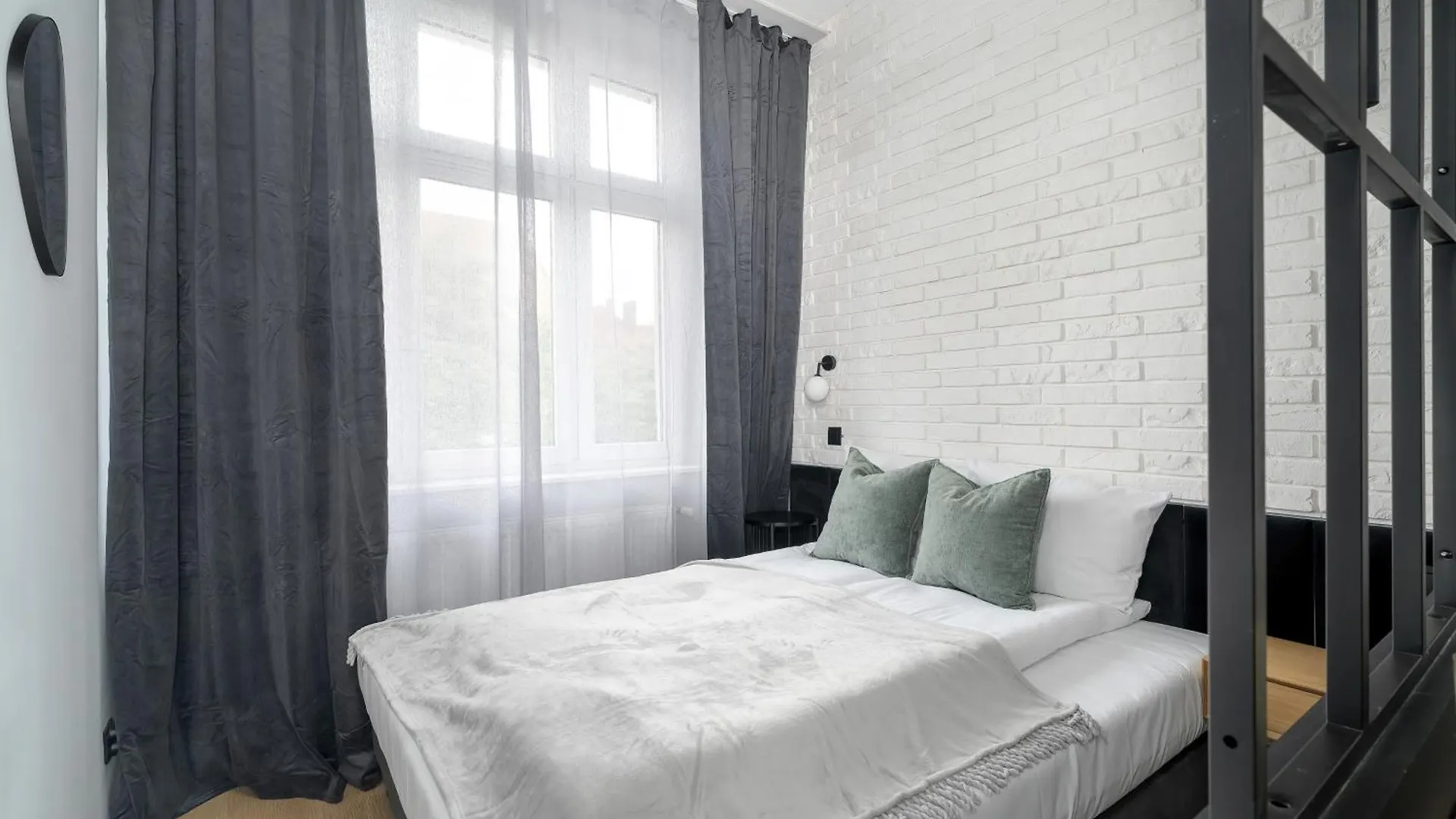 Nowy Apartament Z Widokiem Na Miasto Poznan By Noclegi Renters